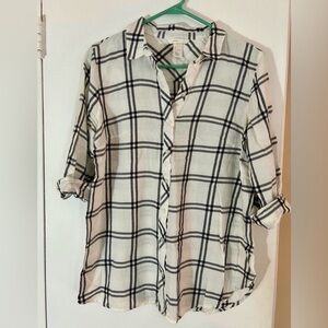 Women’s Maternity White and Black Plaid Shirt by H&M, size Small